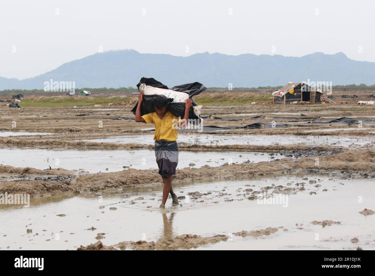Dhaka, Dhaka, Bangladesh. 13th May, 2023. Due to Cyclone Mocha, the