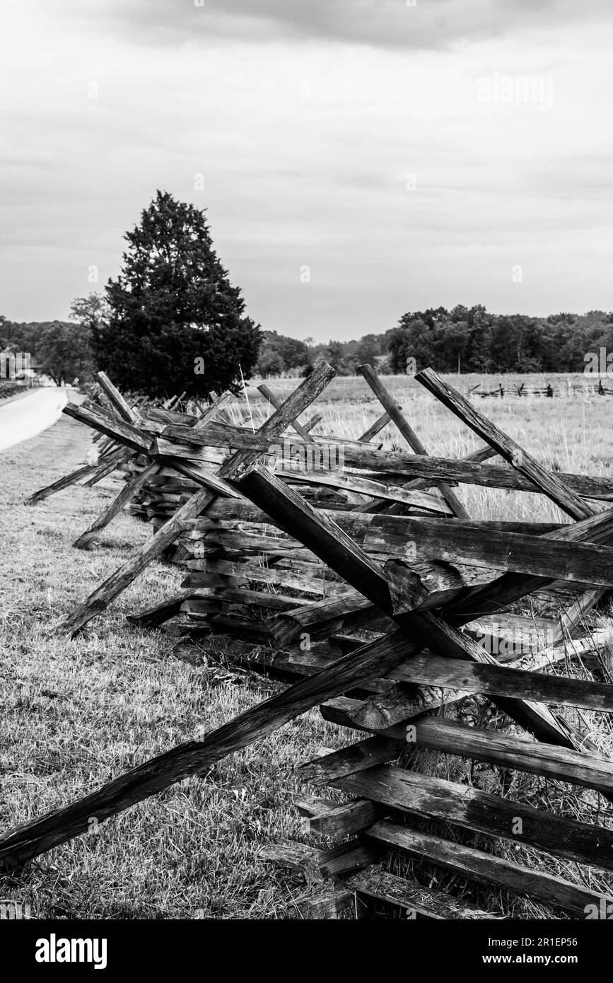 Split Rail Fence on the Gettysburg Battlefield Stock Photo Alamy