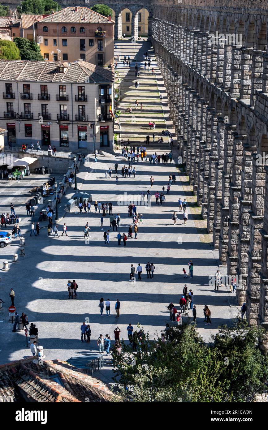 Shadows of the ancient Roman Aqueduct of Segovia, Spain Stock Photo - Alamy