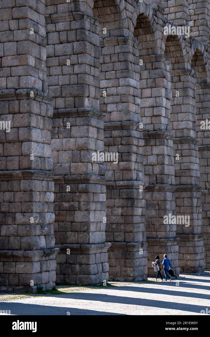 The ancient Roman Aqueduct of Segovia, Spain Stock Photo - Alamy