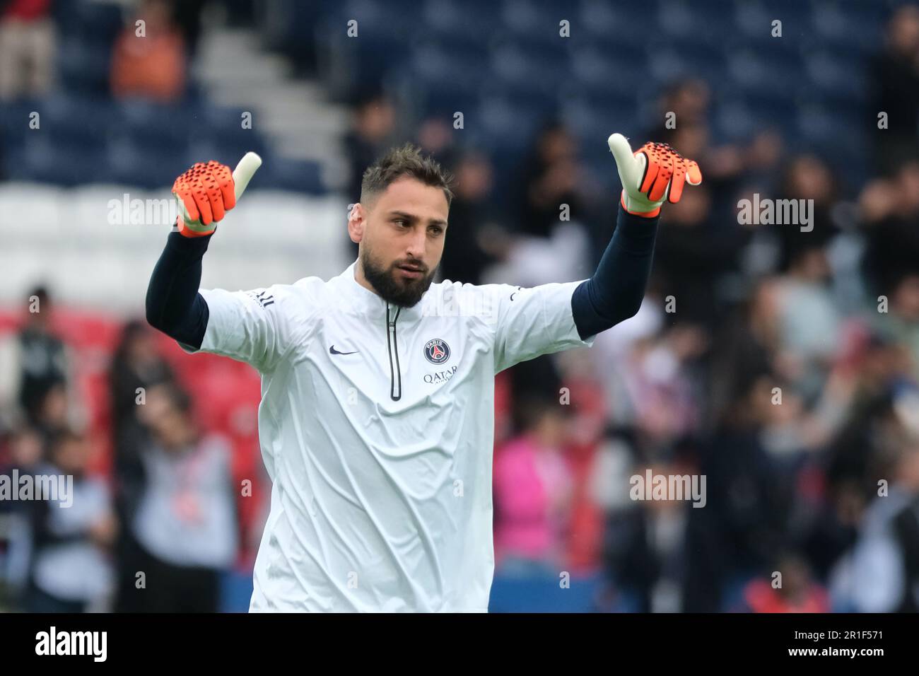 Nike PSG Home GK Donnarumma 50 Jersey 2022-2023 (Ligue 1)