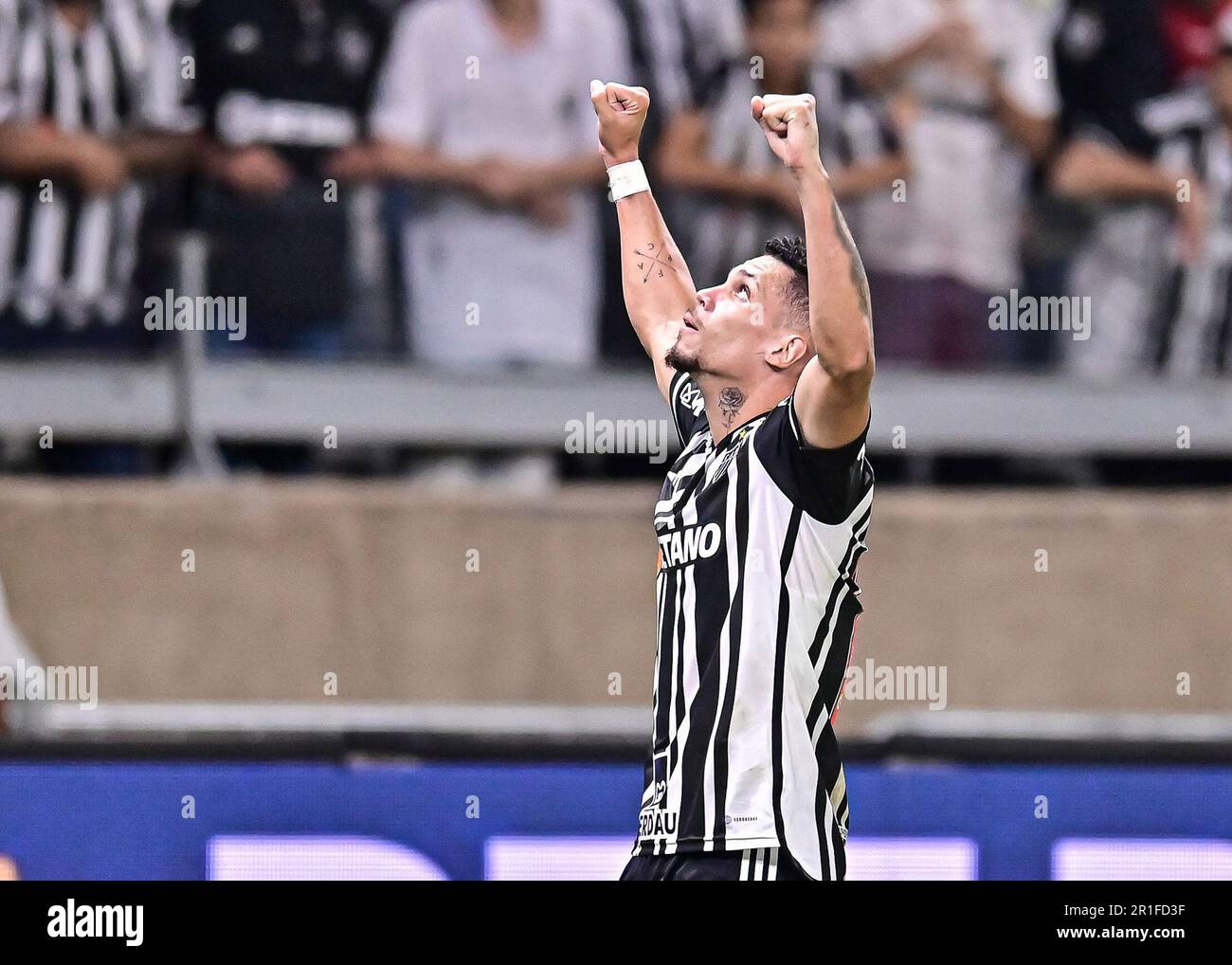 Belo Horizonte, Brazil. 13th May, 2023. Paulinho of Atletico Mineiro, celebrates after scores his goal during the match between Atletico Mineiro and Internacional, for the Brazilian Serie A 2023, at Mineirao Stadium, in Belo Horizonte on May 13. Photo: Gledston Tavares/DiaEsportivo/Alamy Live News Credit: DiaEsportivo/Alamy Live News Stock Photo