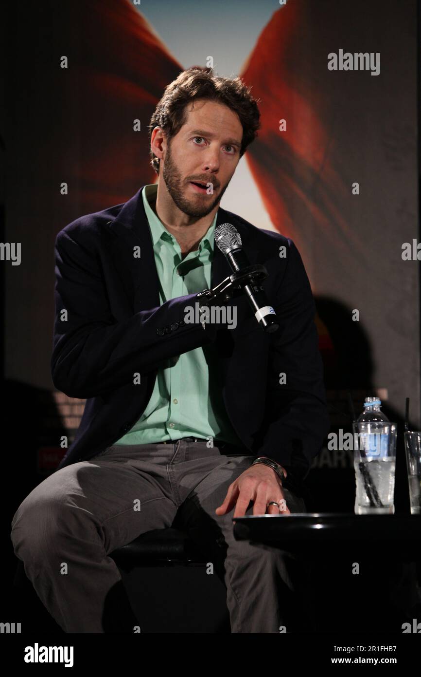 Aron Ralston conducts a Q&A session with Richard Glover at the ...
