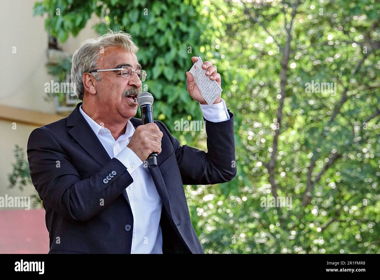 Diyarbakir, Turkey. 13th May, 2023. Peoples' Democratic Party (HDP) Co-Leader Mithat Sancar make speeches during the rally of the Green Left Party (YSP). The Green Left Party (YPS), supported by a large part of the Kurdish opposition in the elections in Turkey, held its final rally in Diyarbakir, on Station Square with the participation of thousands of people. (Photo by Mehmet Masum Suer/SOPA Images/Sipa USA) Credit: Sipa USA/Alamy Live News Stock Photo
