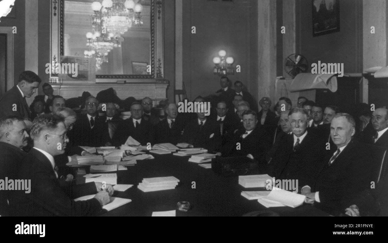 1920 tea pot dome scandal hires stock photography and images Alamy