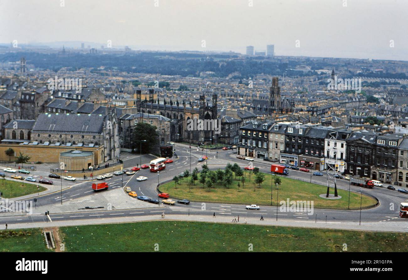 Traffic Roundabout at Picardy Place in Edinburgh Scotland, the Kinetic ...