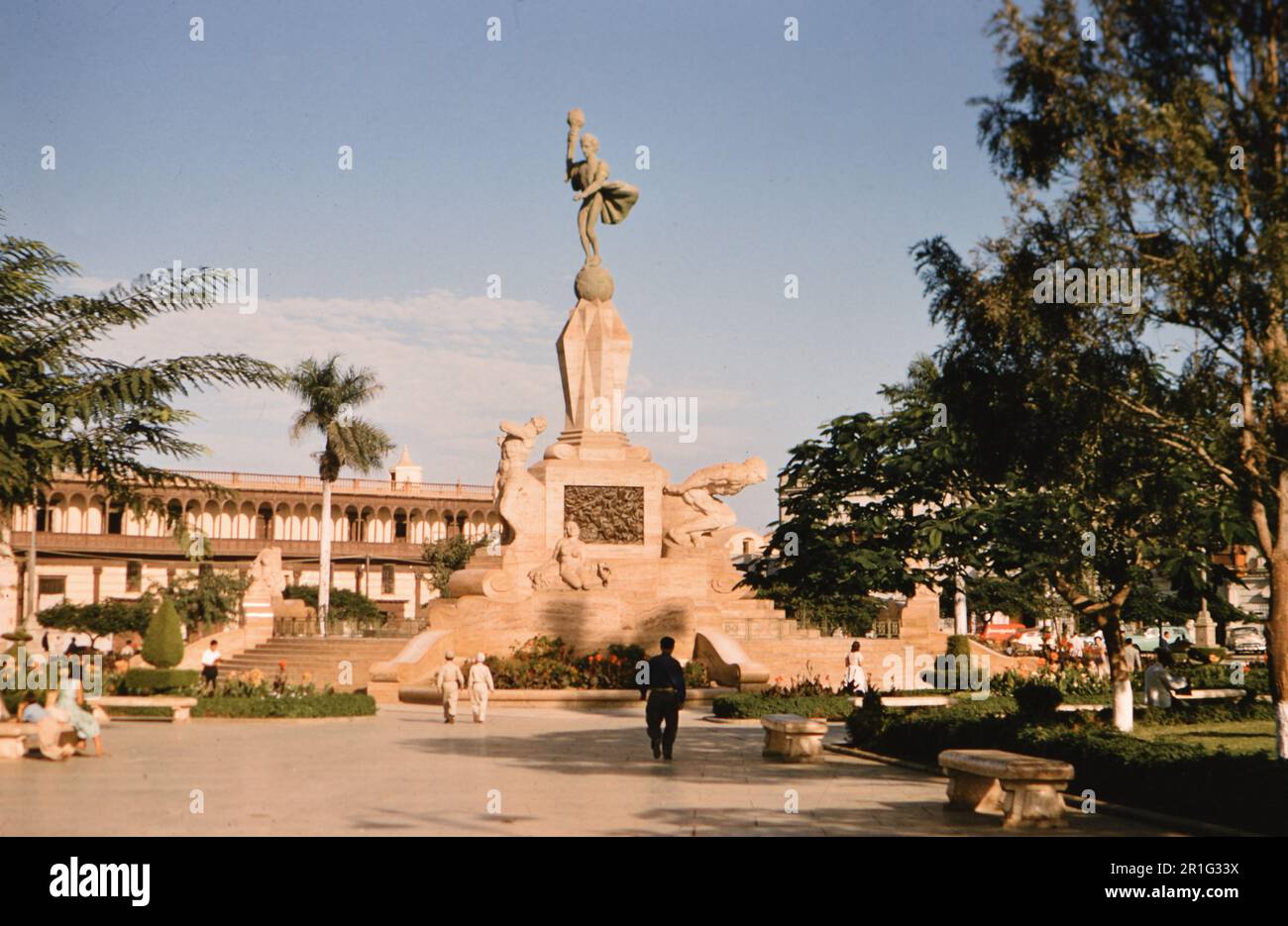 Freedom Monument, located in the center of the Plaza de Armas in