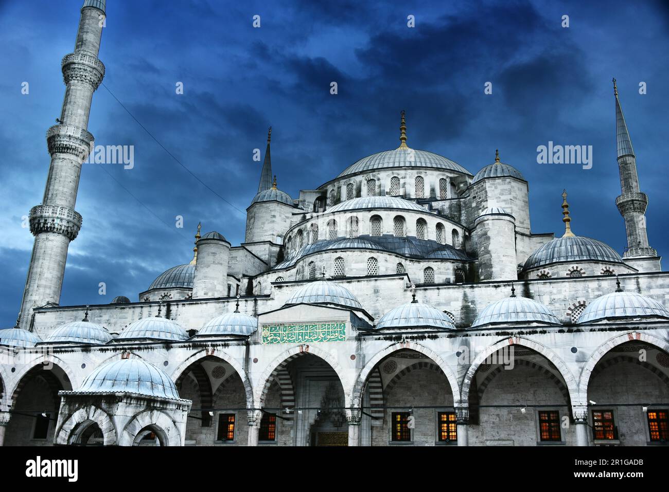 Sultan Ahmed Mosque or Blue Mosque in Istanbul, Turkey Stock Photo - Alamy