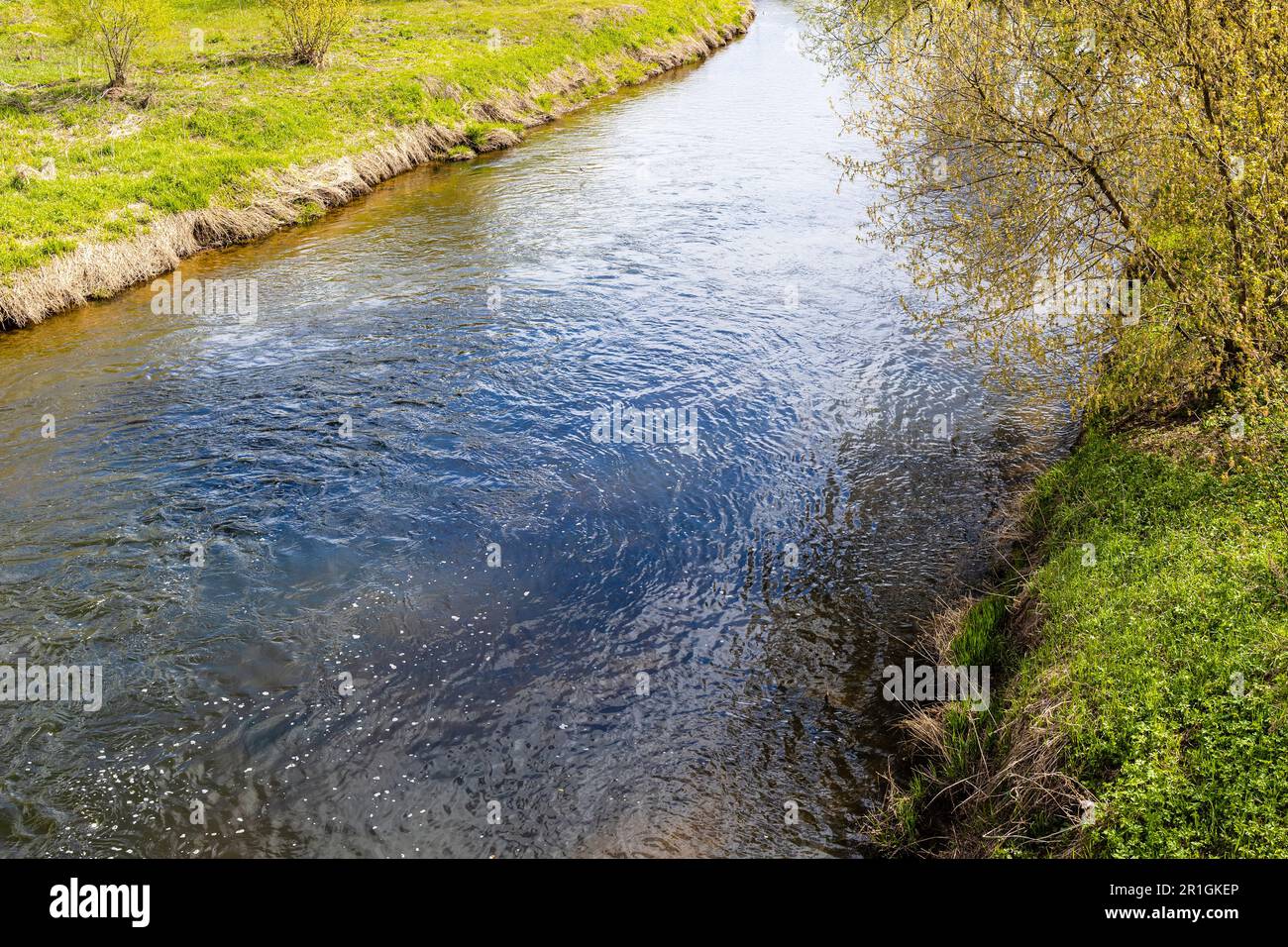 Riverbed with little water hi-res stock photography and images - Alamy