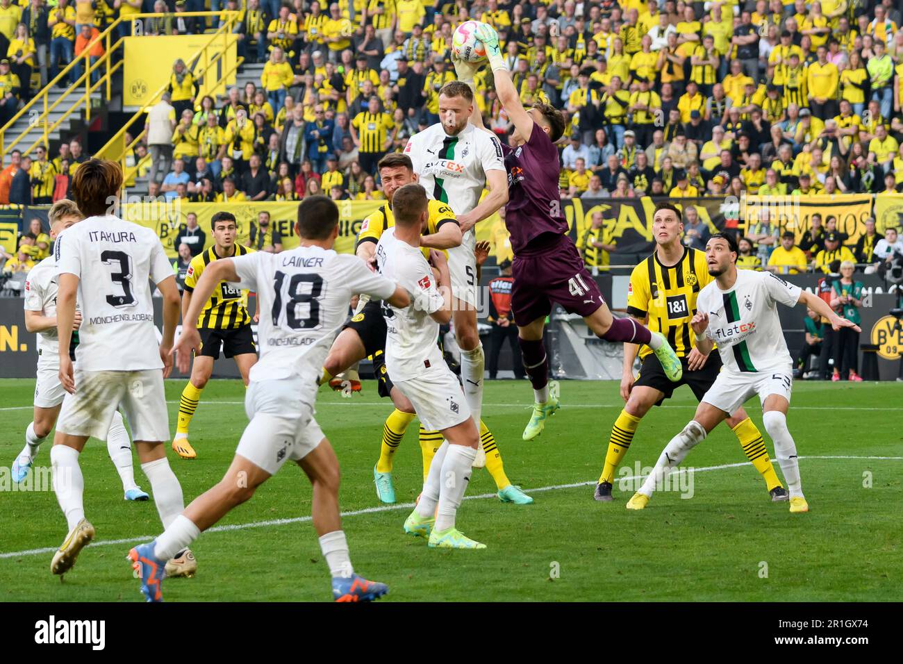 Borussia Dortmund II vs 1860 Munich Live Stream & Results 3/12/2023 18:30  Football