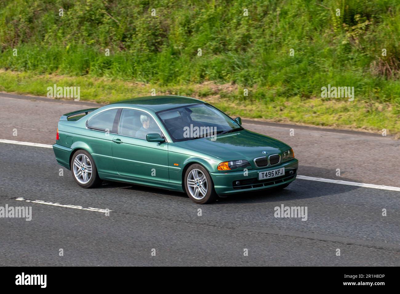 1999 90s nineties BMW 328 Ci Se Auto 328Ci Auto Green Car Coupe Petrol