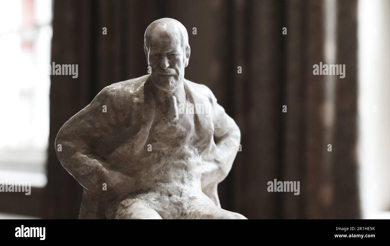 Sigmund Freud Museum, London Stock Photo Alamy