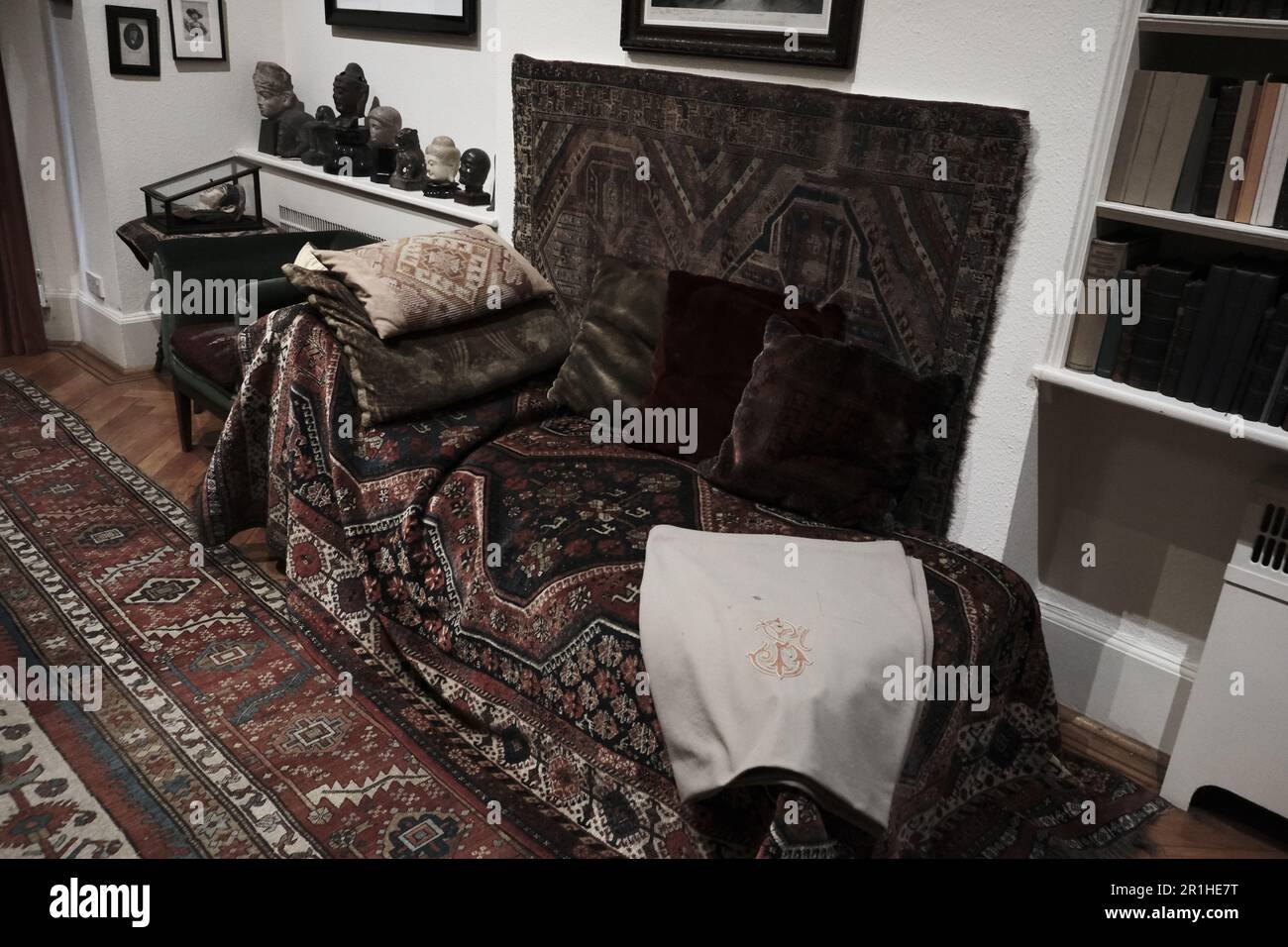 Sigmund Freud Museum, London Stock Photo Alamy