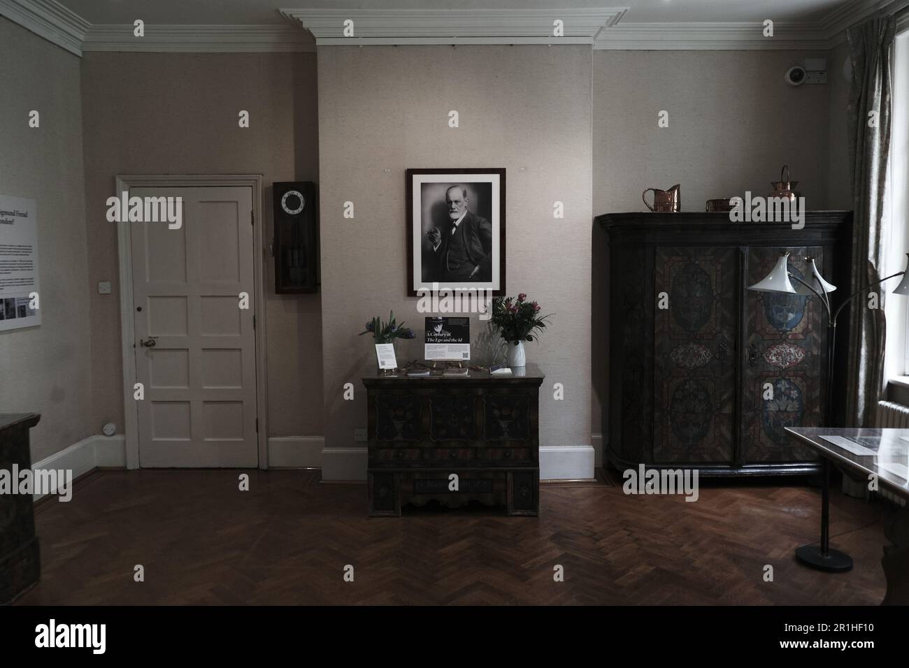 Sigmund Freud Museum, London Stock Photo Alamy
