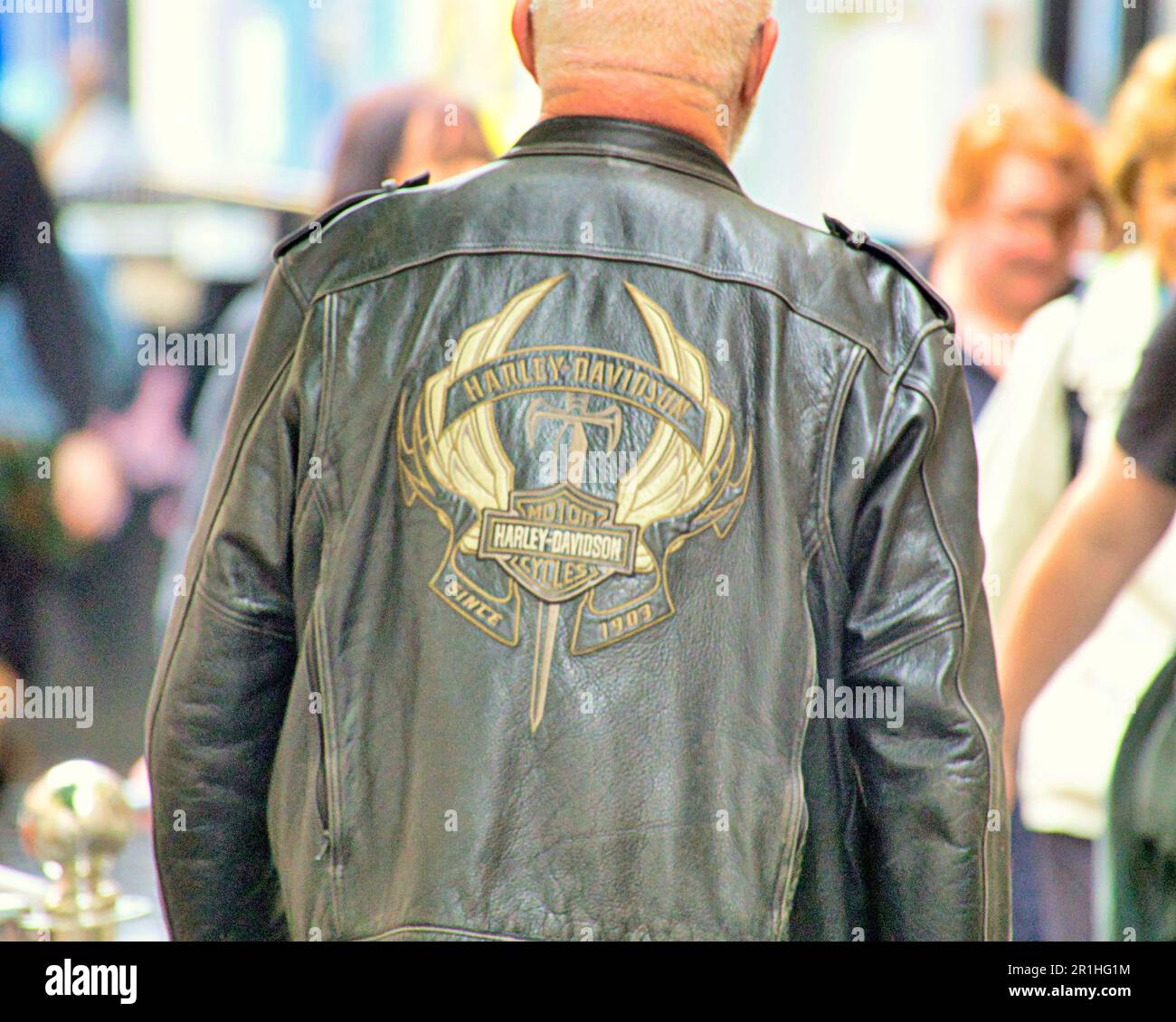 Glasgow, Scotland, UK 14th May, 2023. UK Weather Wet and warm in the