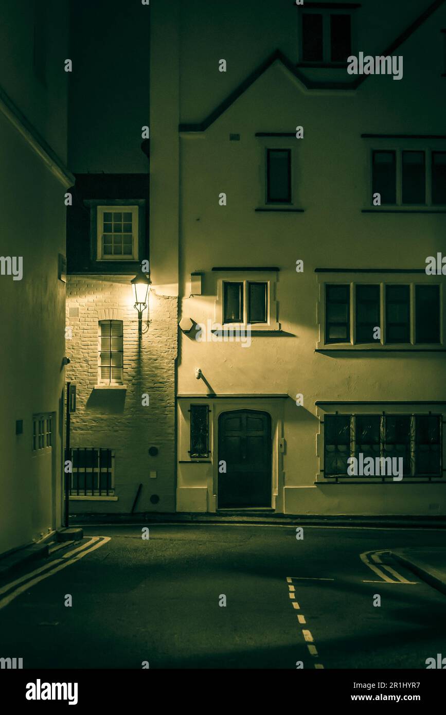 Street at night, South Kensington, SW7, London Stock Photo - Alamy