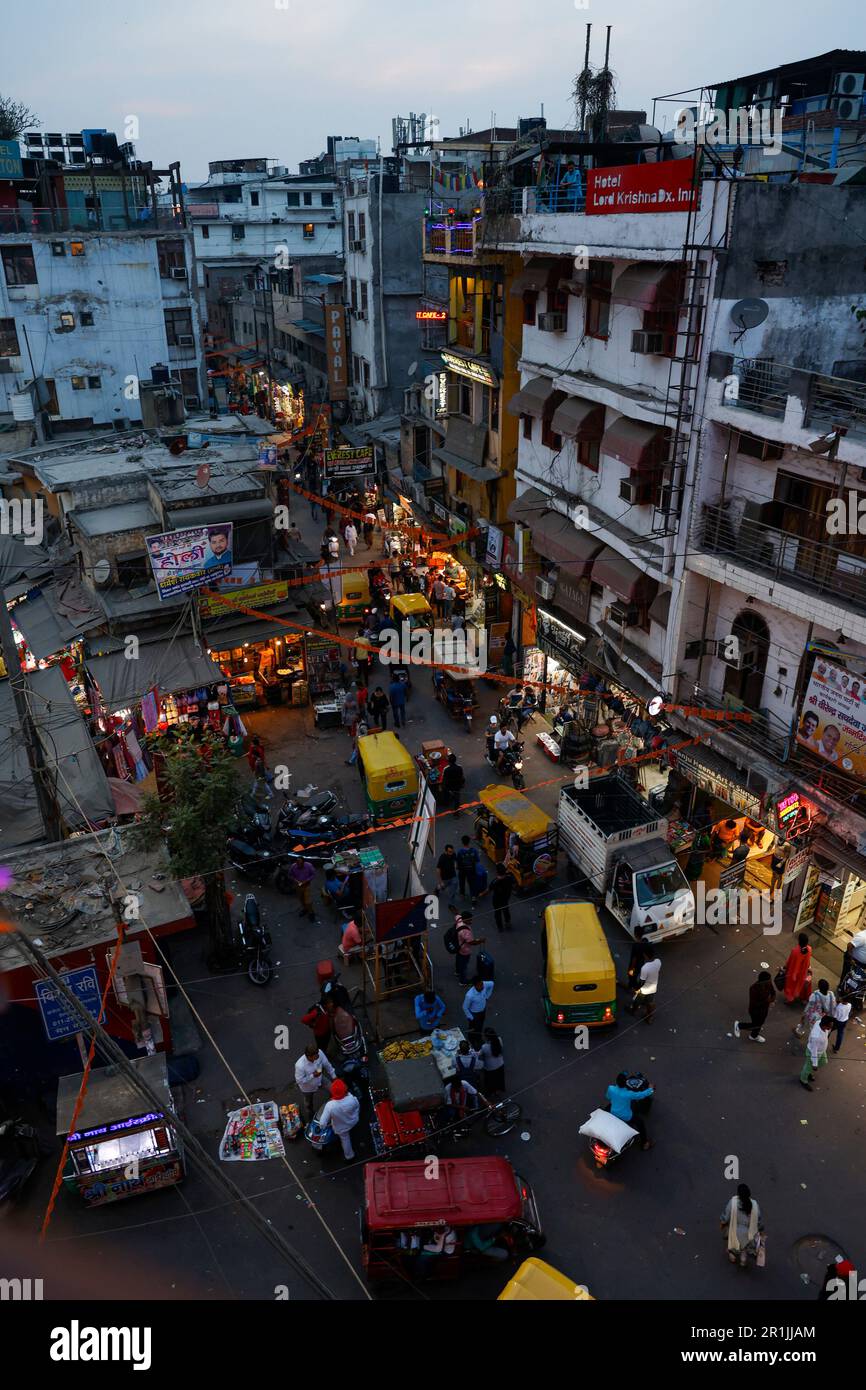 Elevated view of busy Main Bazar Road in Paharganj, New Delhi, India Stock Photo