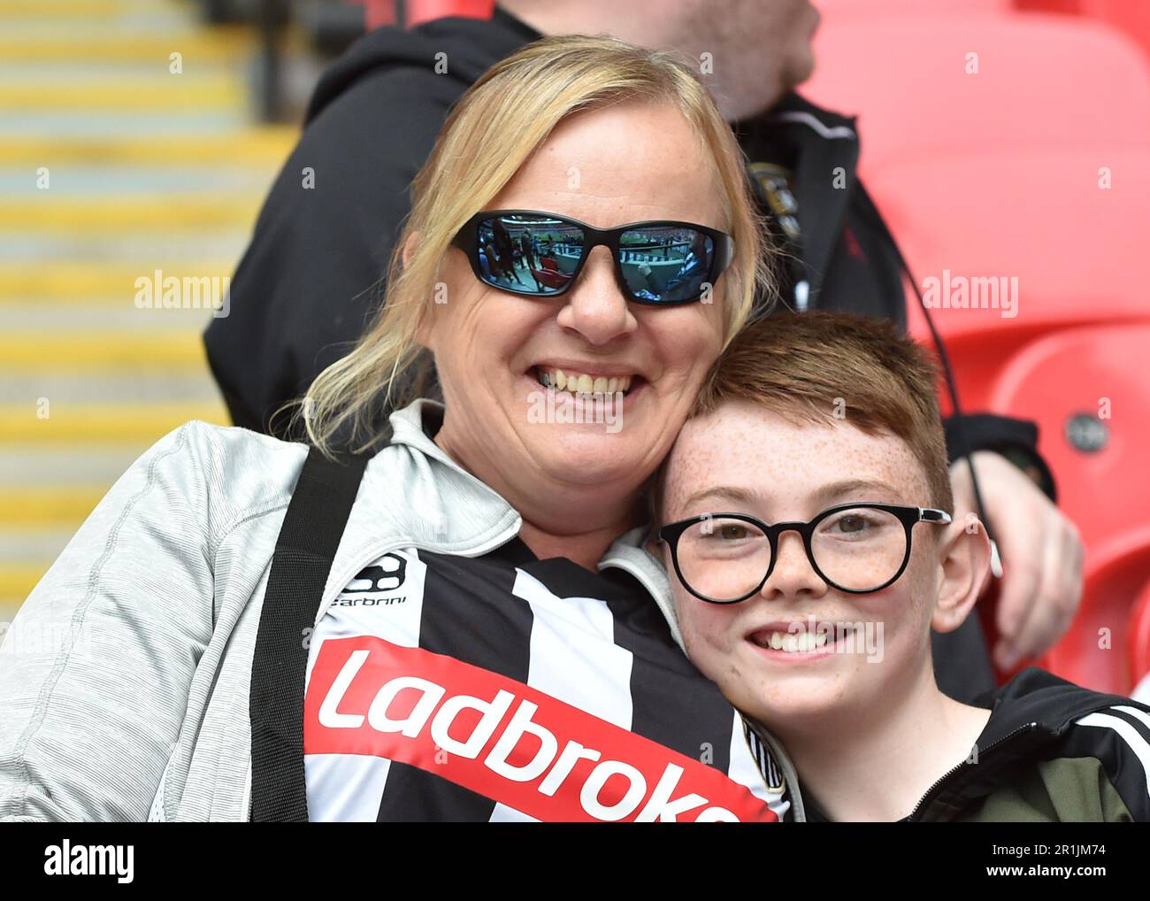 Wembley Stadium, London, UK. 13 May 2023 at 1530hrs. Notts County FC v Chesterfield FC - Vanarama National League Play Off Final.  Notts County Fans.  Picture: Mark Dunn/Alamy, Stock Photo