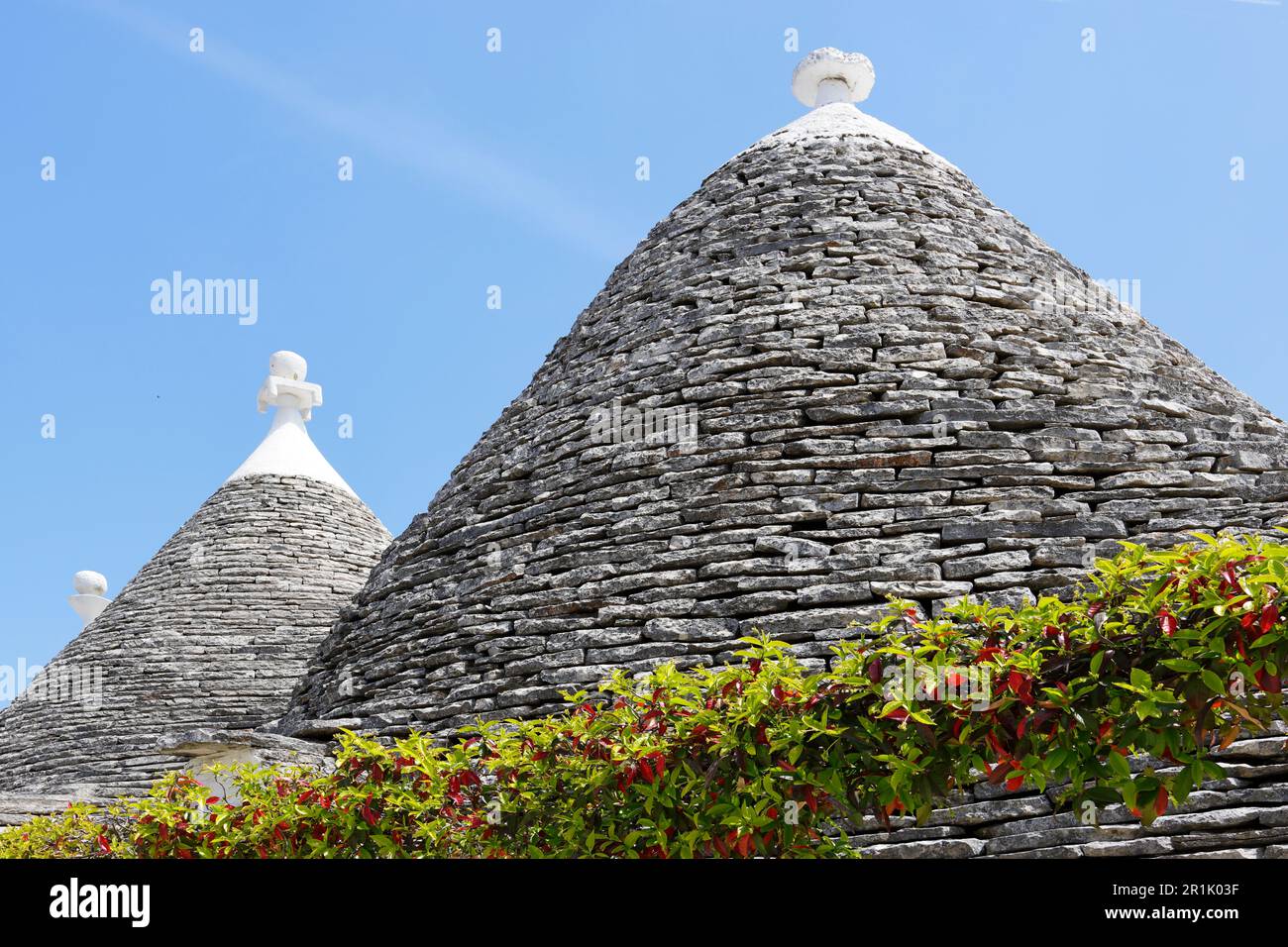 Street details and trulli details in Rione Monti, Alberobello, Puglia Stock Photo