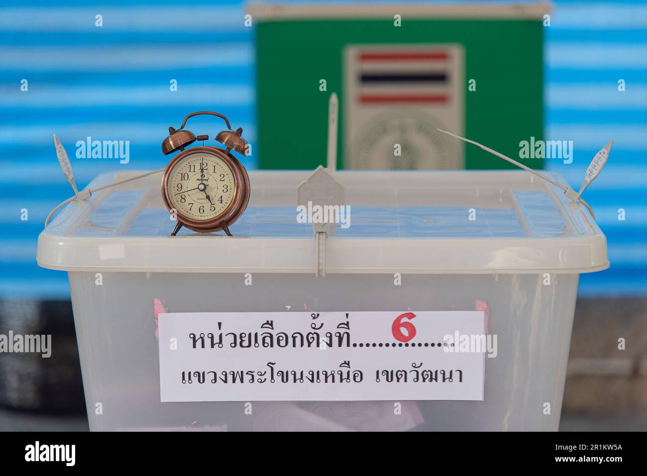 Bangkok Thailand 14th May 2023 A Clock Show Time On 5pm At The End bangkok-thailand-14th-may-2023-a-clock-show-time-on-5pm-at-the-end