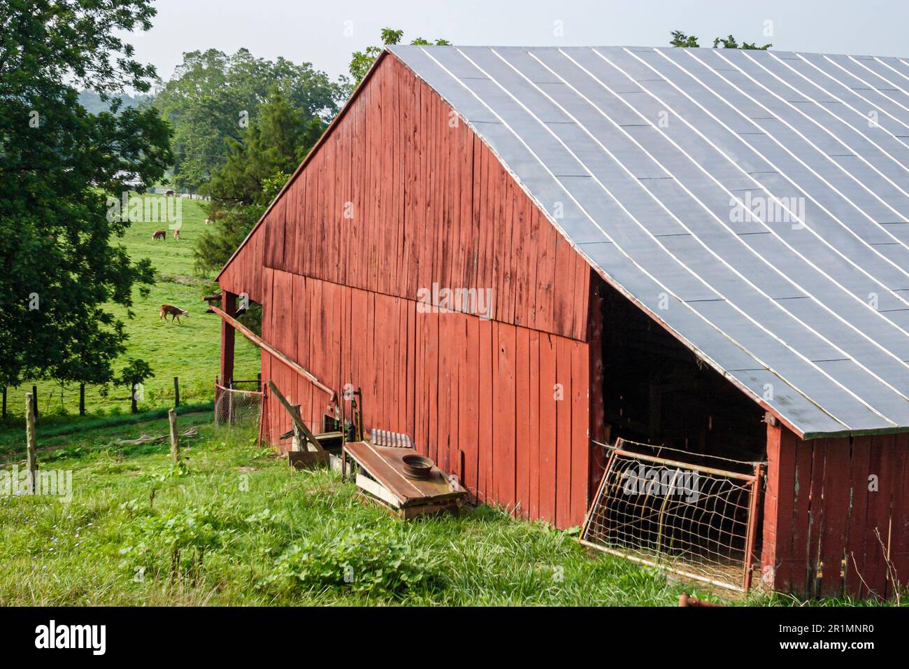 Sevierville Tennessee,red barn rural lifestyle country rustic scene scenery, Stock Photo