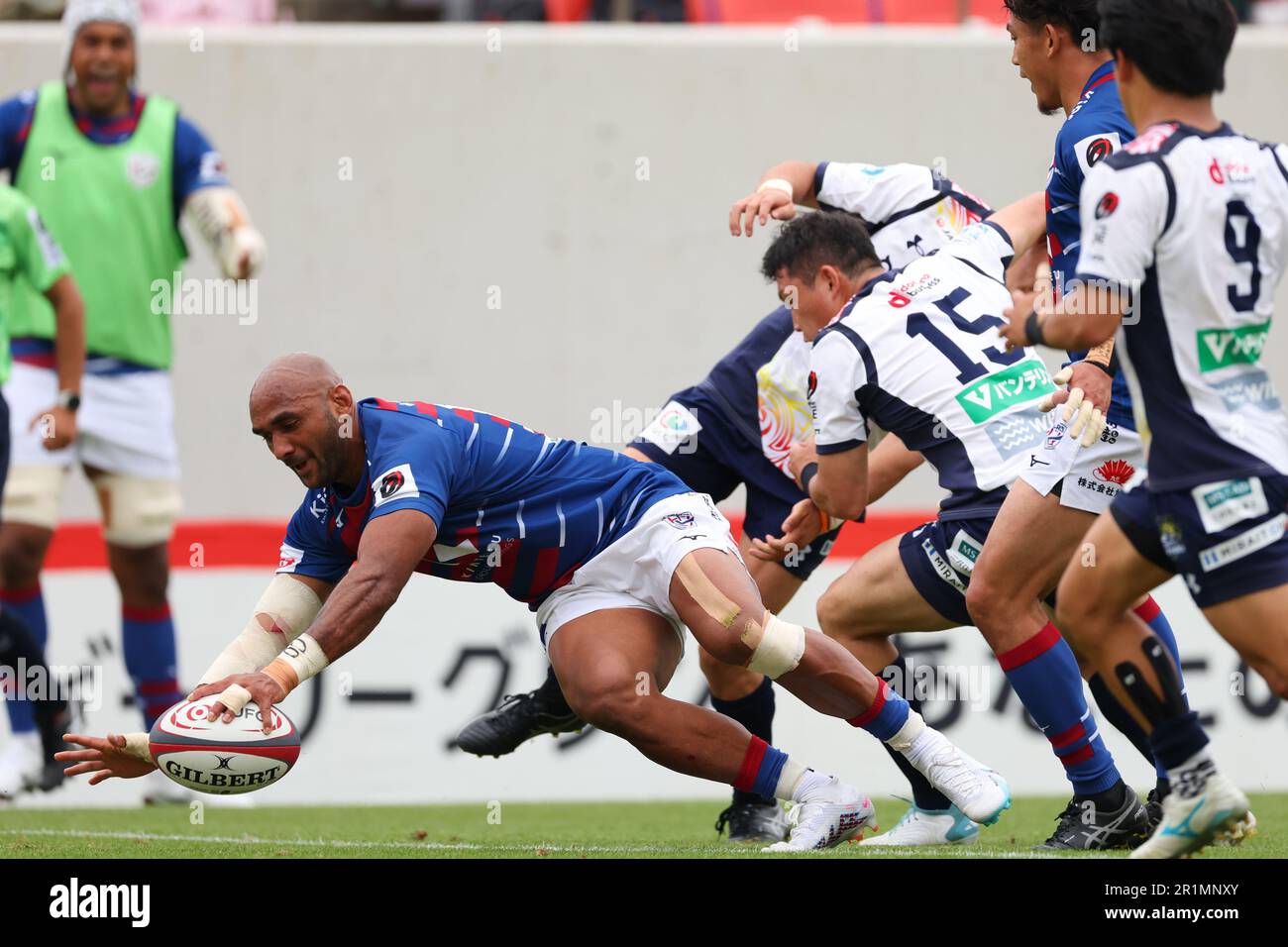 Hanazono Rugby Stadium, Osaka, Japan. 13th May, 2023. Semisi Masirewa