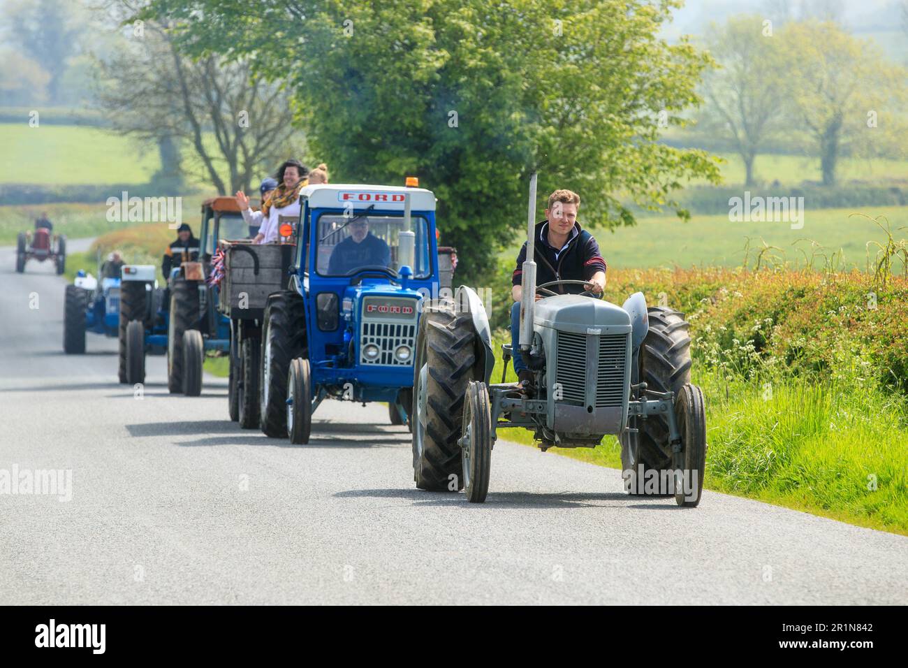 Peatling Magna, Leicestershire, UK. 14th May 2023 Archers view Tractor Run held in Leicestershire featuring tractors manufactured before 1975. Money raised from the tractor run will go to Leicester chemotherapy suite. Arachers View has raised over £100,000 for Leicestershire charities by organising tractor runs  Picture Credit: Tim Scrivener/Alamy Live News Stock Photo