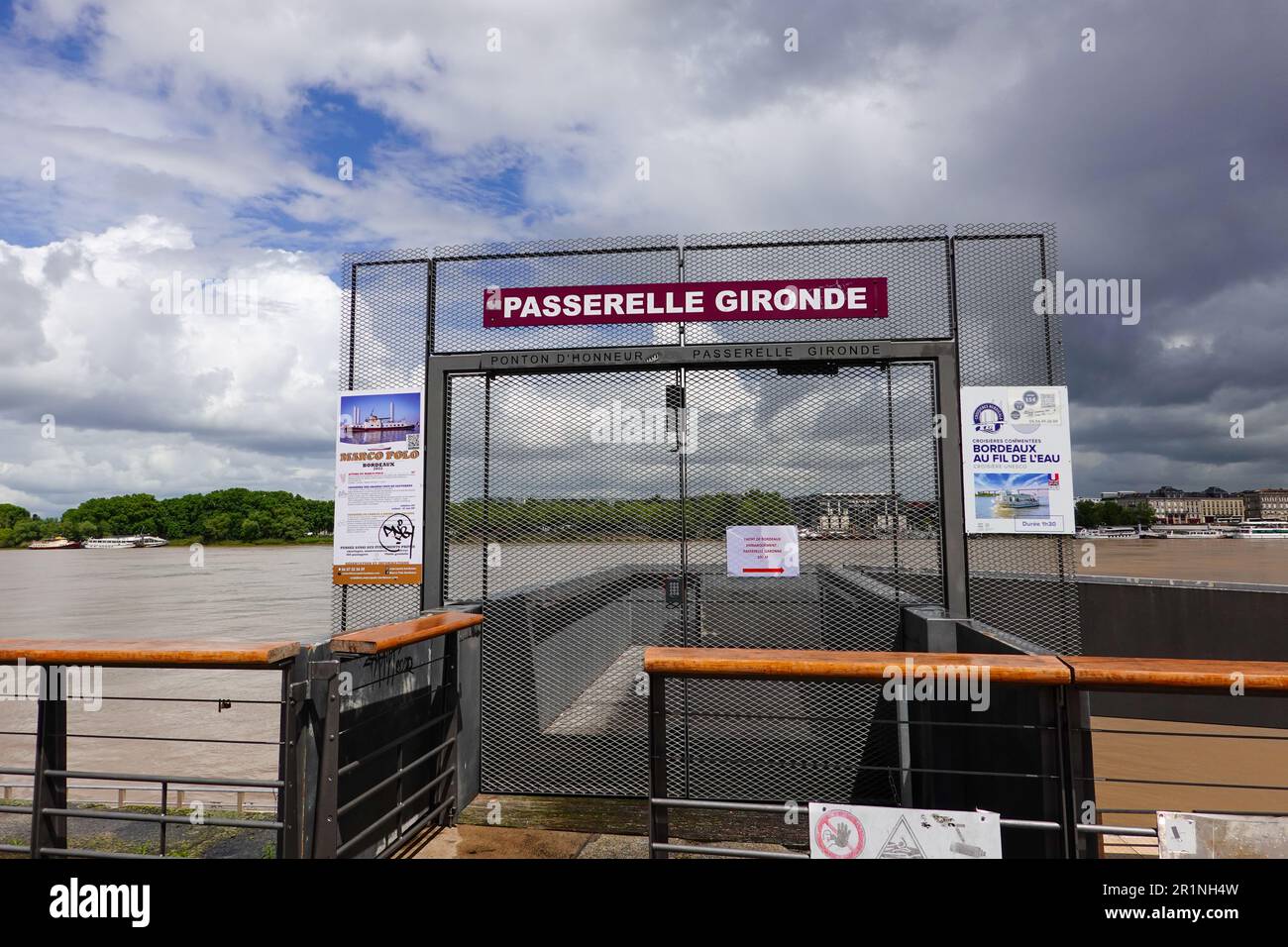 Passerelle Gironde, Garonne River, Bordeaux, France. Stock Photo
