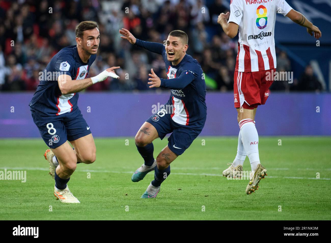 Popcorn Games Premiership Soccer PSG Paris Saint Germain - 4 in 1