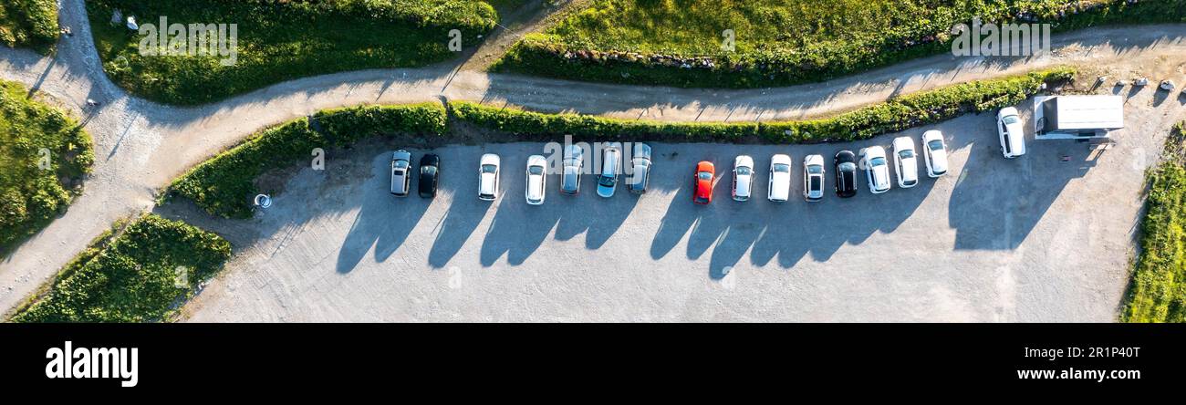 Aerial view car parked hi-res stock photography and images - Alamy