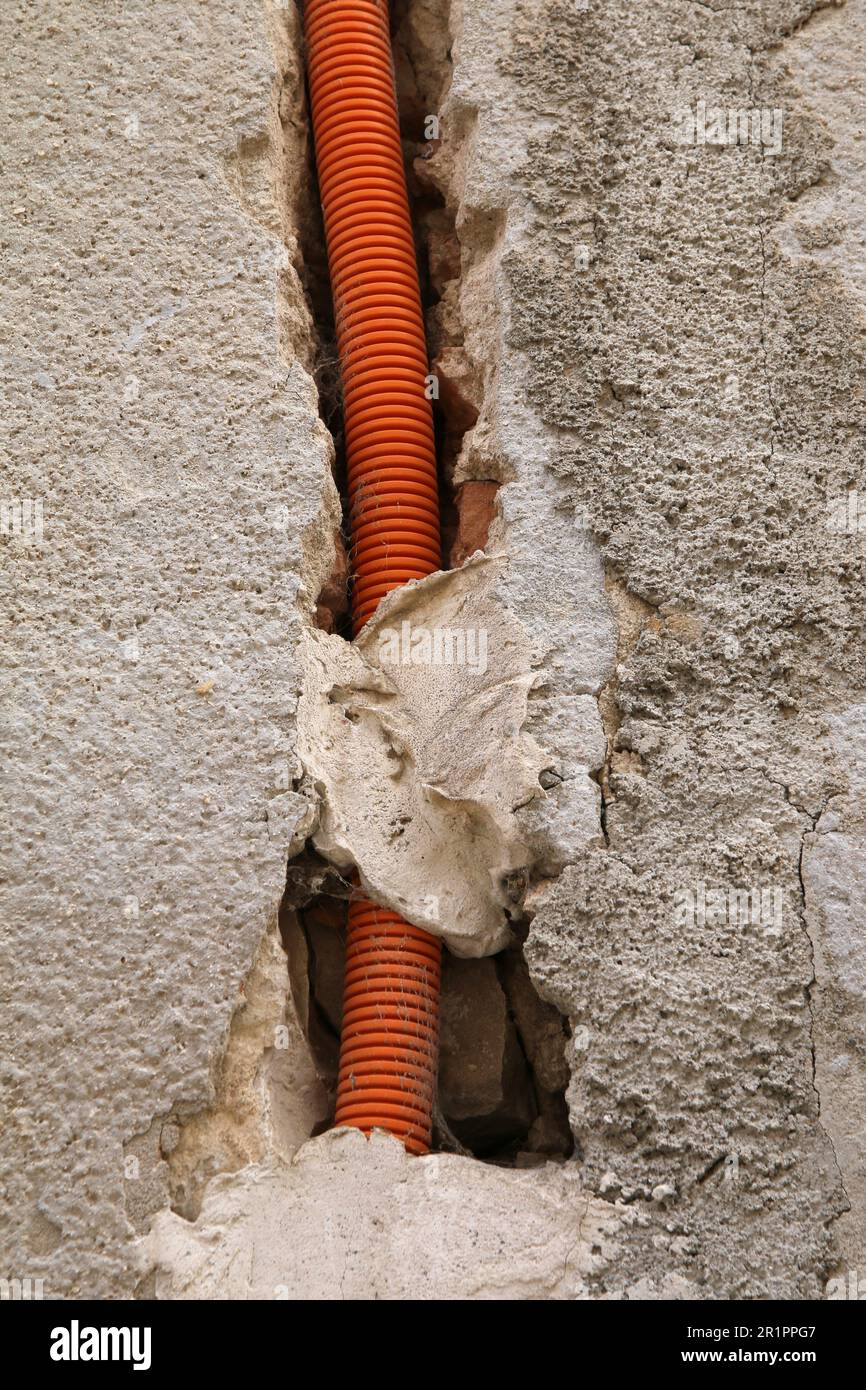 Lay Pipe Under Plaster Stock Photo Alamy