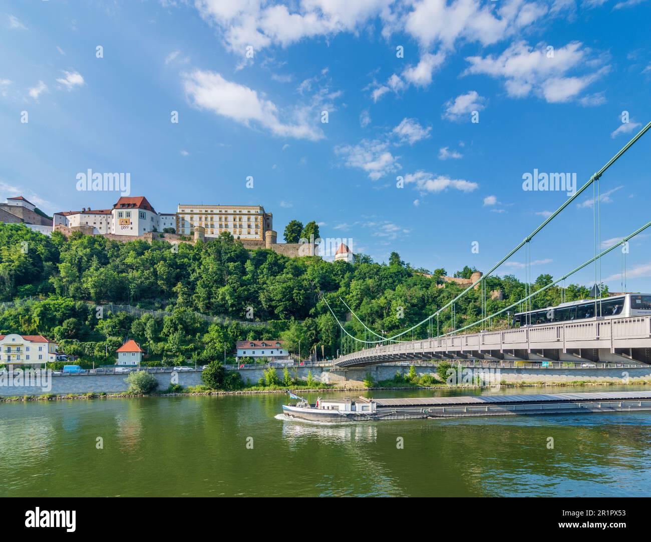Passau, river Donau (Danube), Veste Oberhaus Castle, bridge Prinzregent-Luitpold-Brücke in Lower Bavaria, Bavaria, Germany Stock Photo