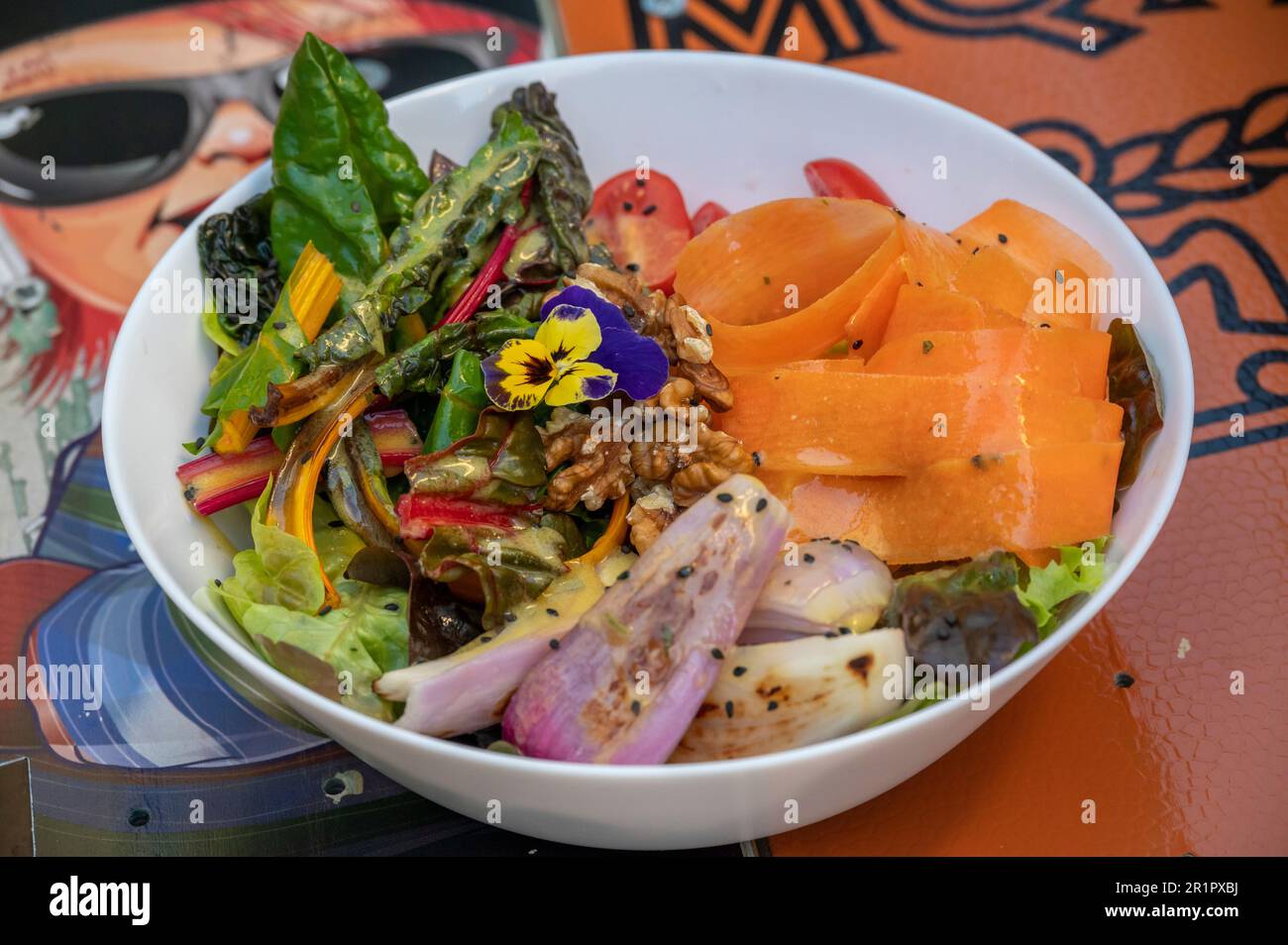Italy, Trentino-Alto Adige, Alto Adige - South Tyrol, Merano, vegan cuisine with animal product free ingredients, L'Insalatina Saladbar by Markus Stocker and Viktoria Forcher, colorful salad plate with steamed chard and fruity dressing. Stock Photo