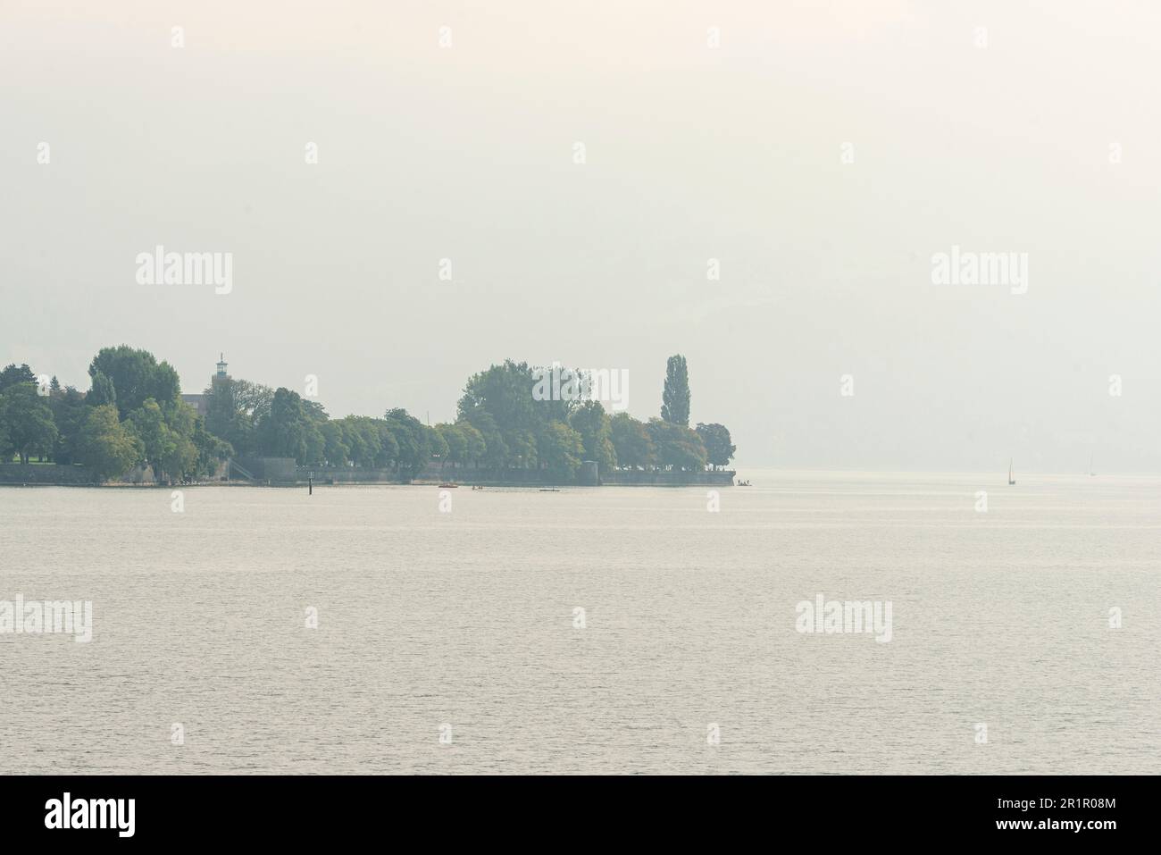 lake-constance-autumn-light-transparency-bavaria-stock-photo-alamy