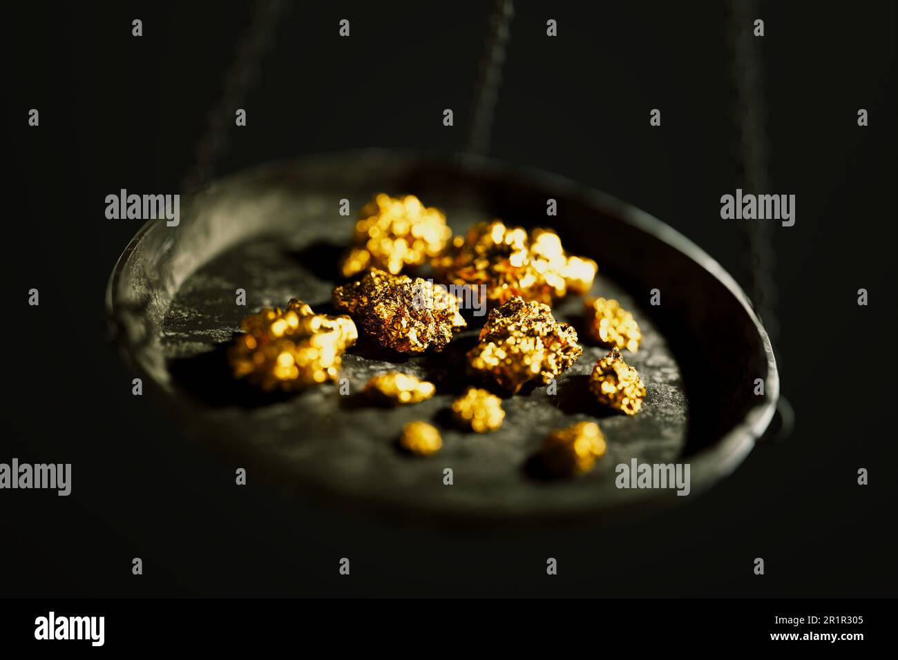 Weighing gold gold rush hi-res stock photography and images - Alamy