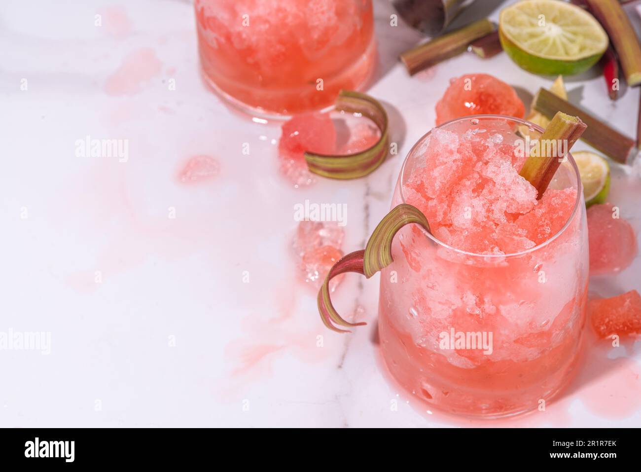 Refreshing summer rhubarb sour fizz cocktail, frozen fizz cocktail, sweet  rhubarb slushy with sirup, rum and champagne. Refreshing cold and healthy s  Stock Photo - Alamy