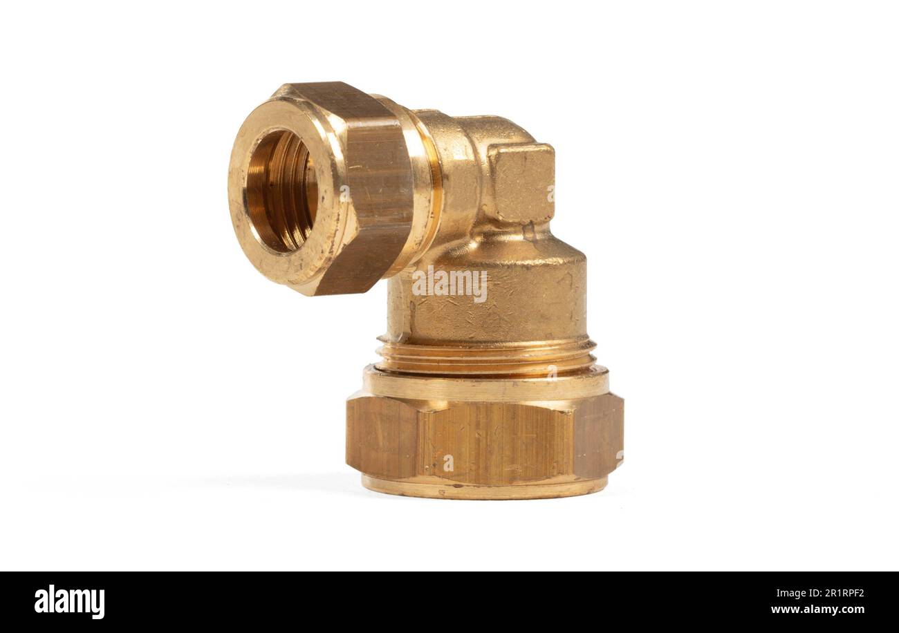Brass fitting for plumbing pipes, connector for two different sizes, 90