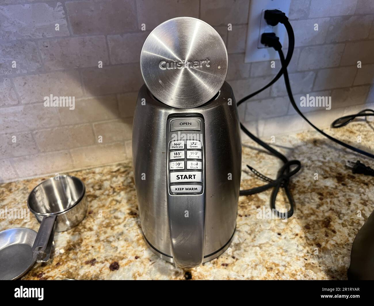 United States. 17th June, 2022. Cuisinart Perfectemp smart electric kettle  in a kitchen setting in Truckee, California, June 17, 2022. Photo courtesy  Sftm. (Photo by Gado/Sipa USA) Credit: Sipa USA/Alamy Live News