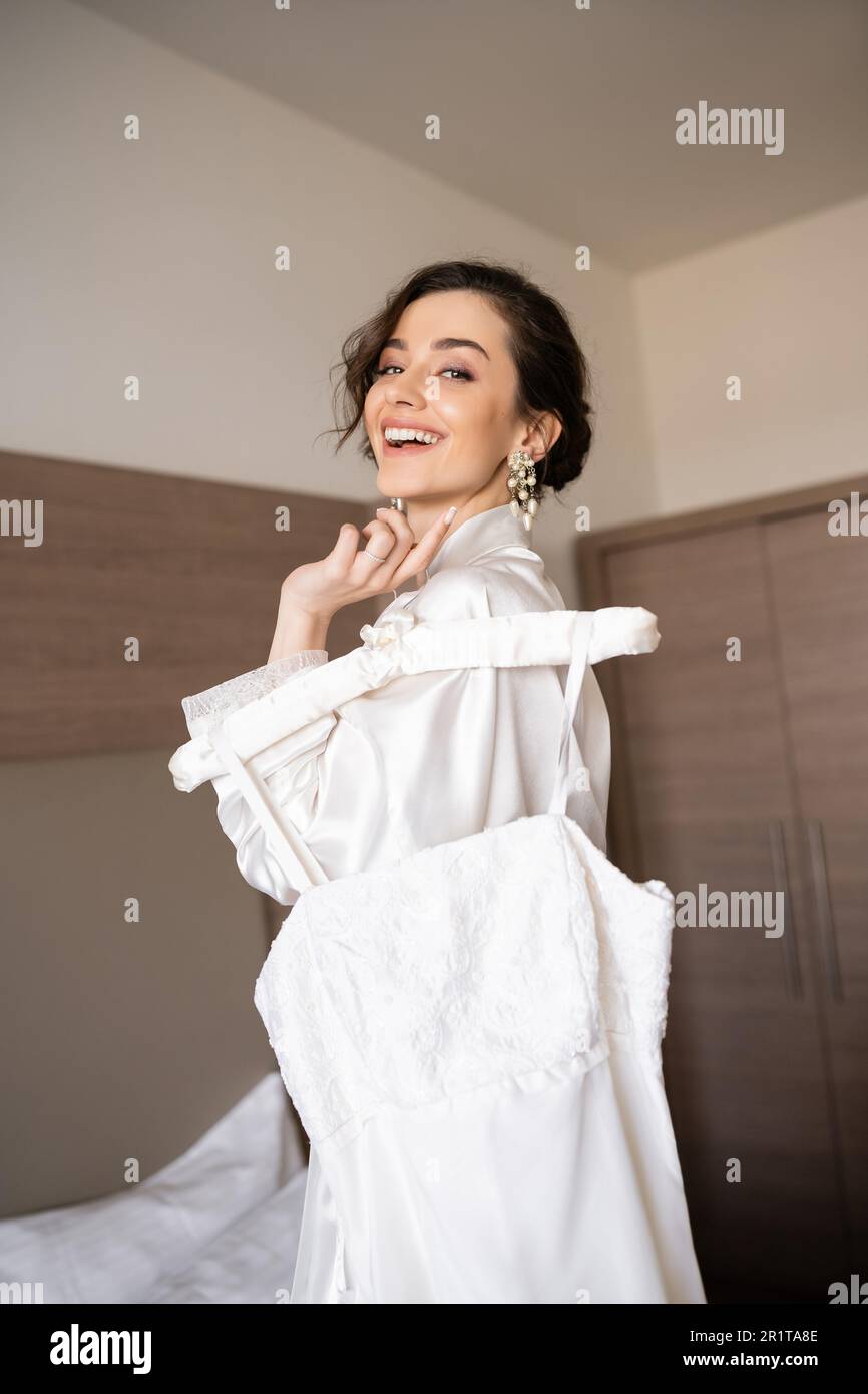 Hotel robe hi res stock photography and images Page 3 Alamy
