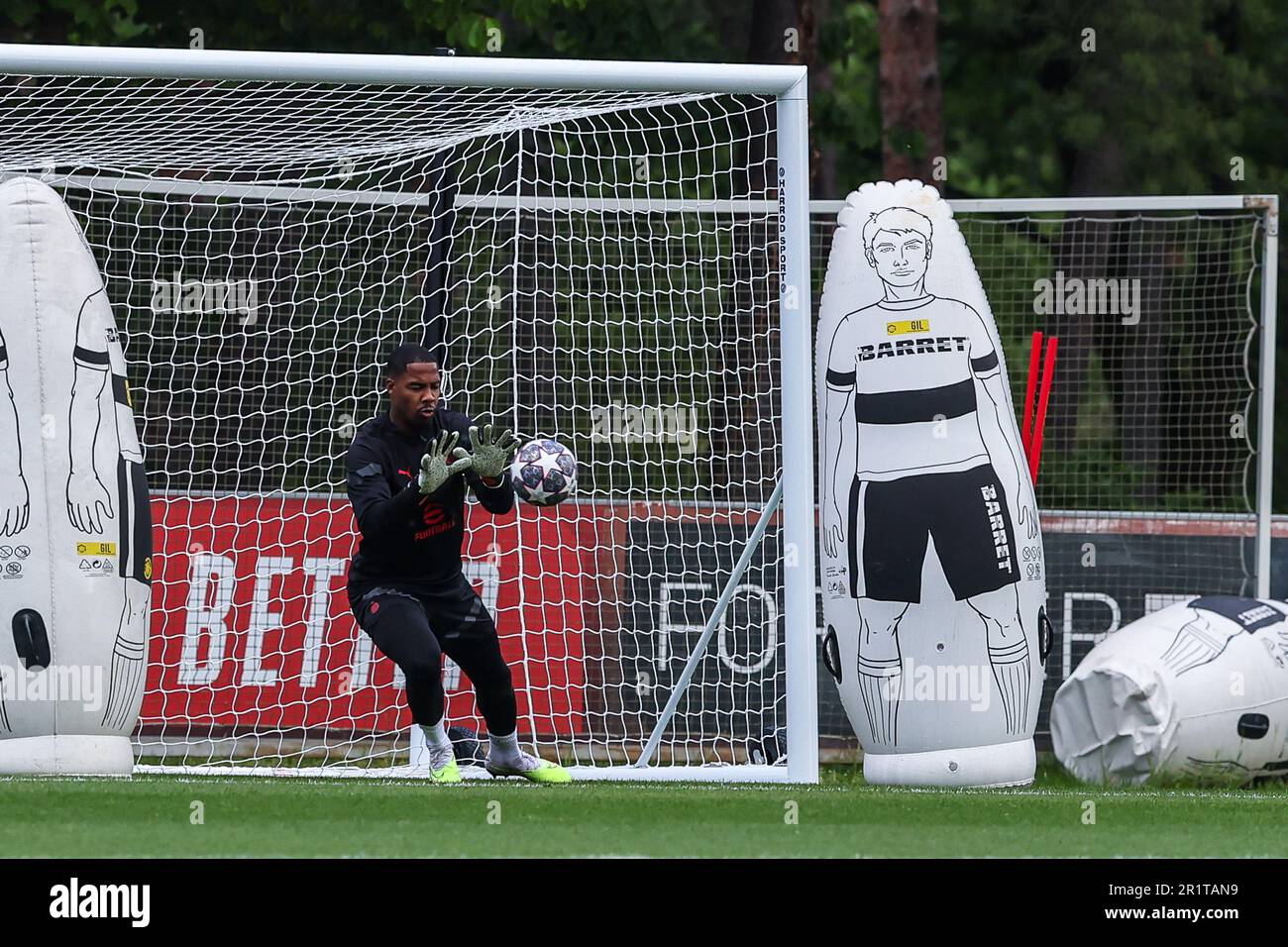 Carnago, Italy. 15th May, 2023. Mike Maignan of AC Milan warms up ...