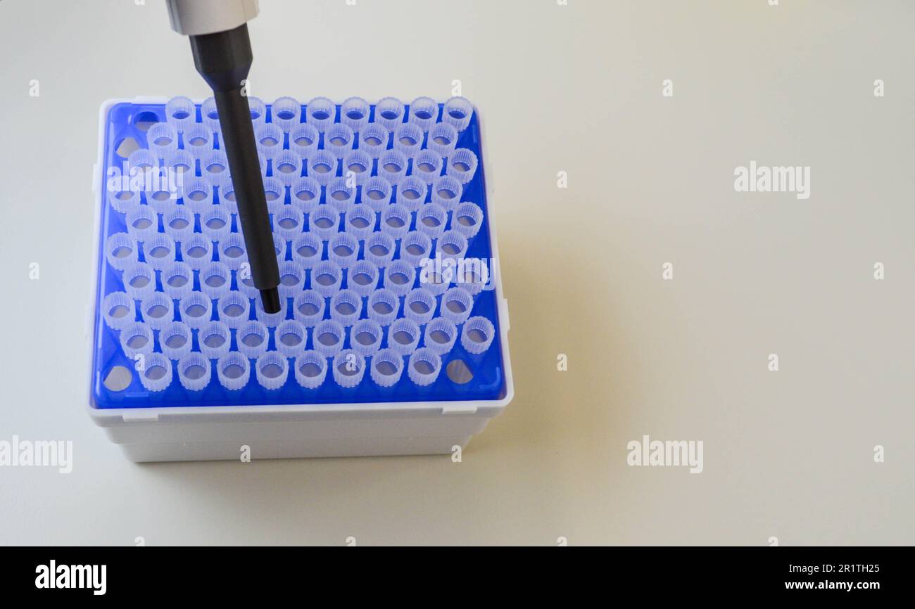 mechanical dispenser for setting test tubes. dispenser with multiple