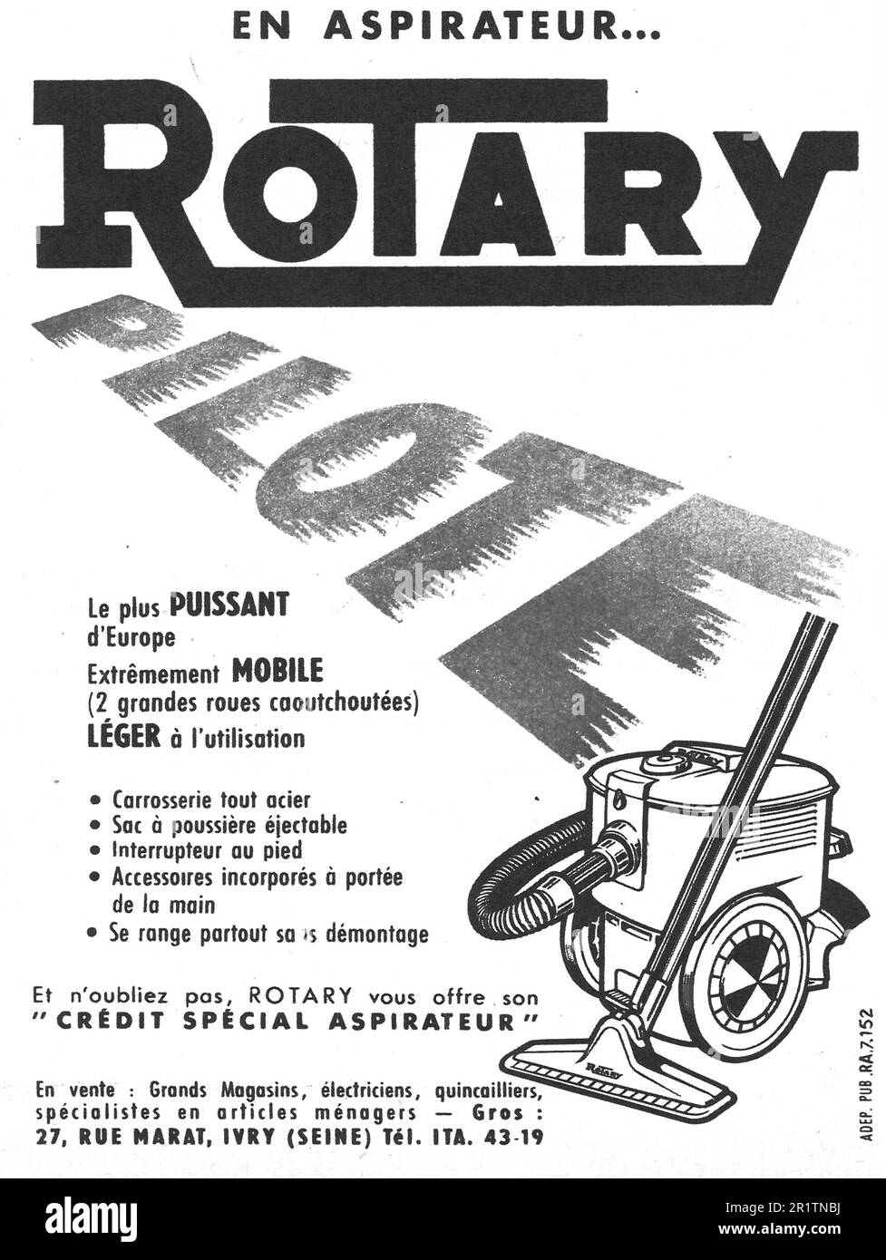 Vintage vacuum cleaner Black and White Stock Photos & Images Alamy