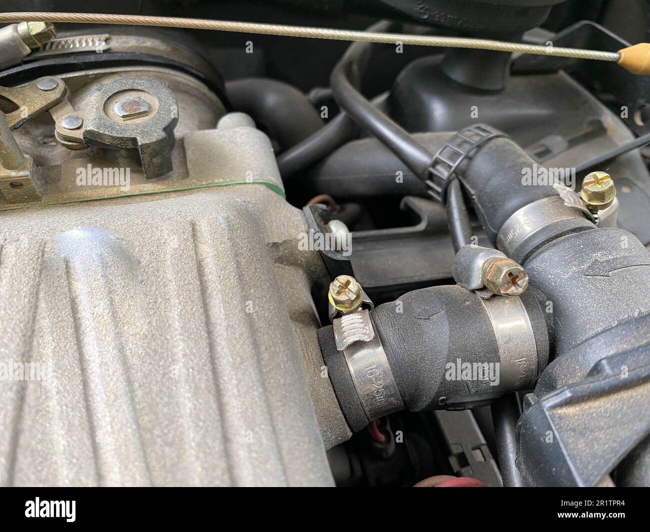 car engine is engine dirty auto parts, dust accumulation. Dusty