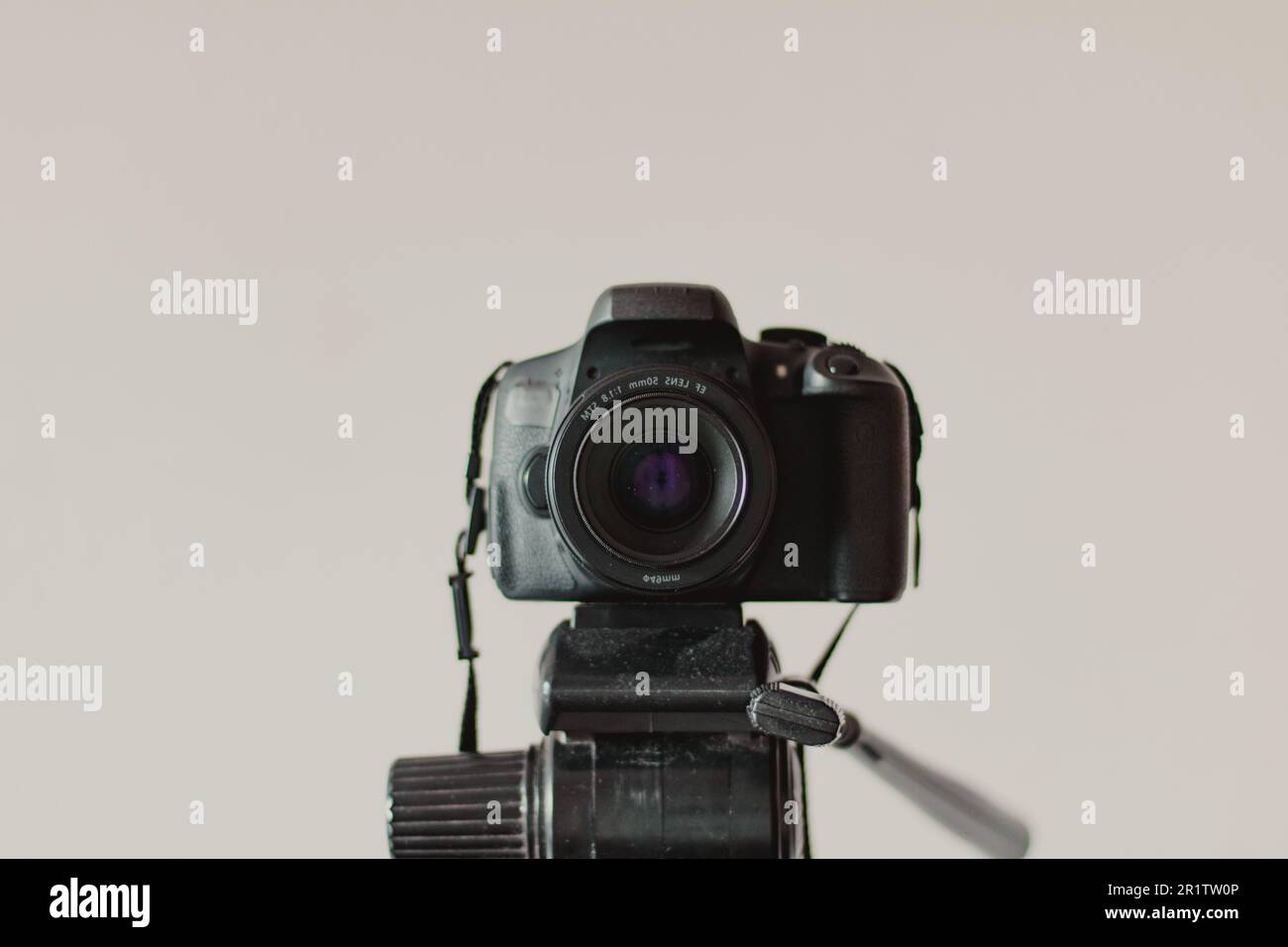 professional photographic camera Stock Photo - Alamy