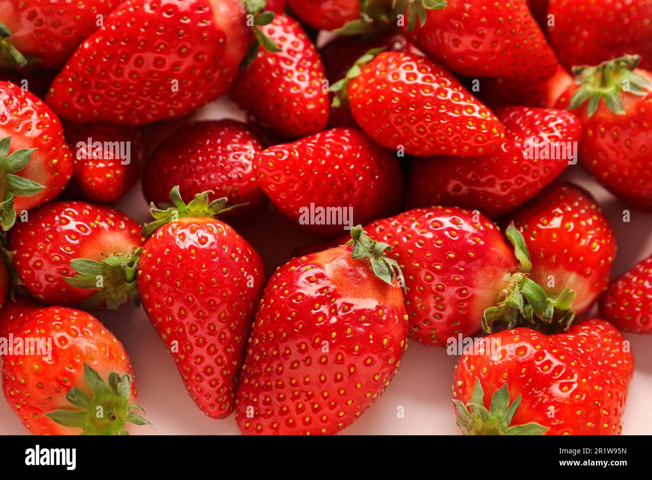 Texture of fresh strawberries as background Stock Photo - Alamy