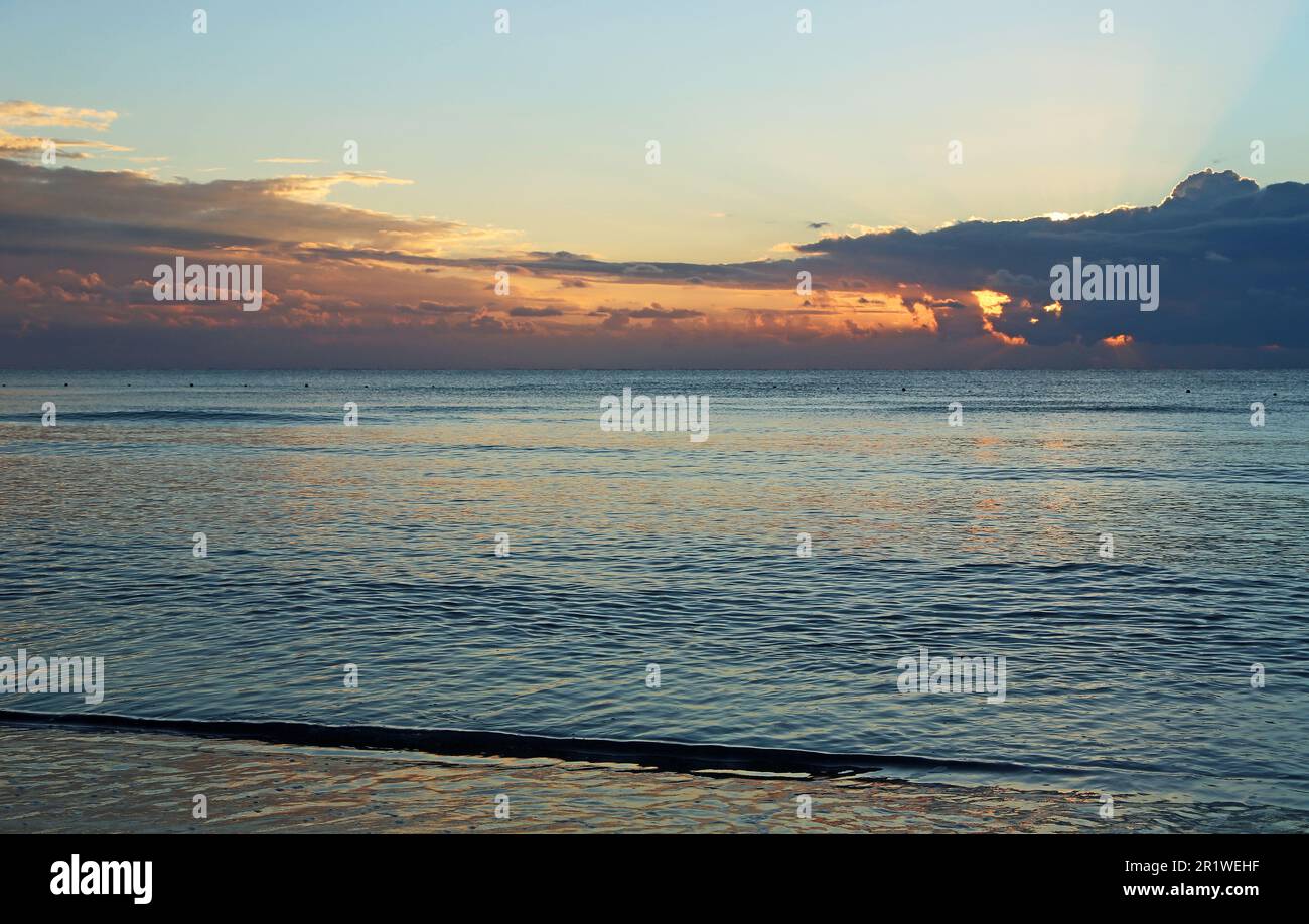 The first rays hi-res stock photography and images - Alamy