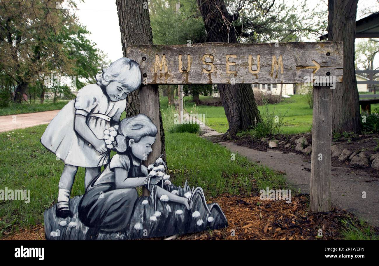 Taylor, Nebraska, USA. 15th May, 2023. ''The Villagers'' are lifesized