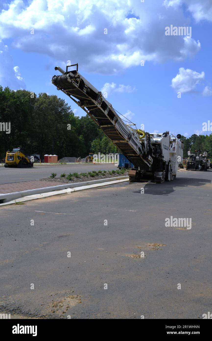 Road Tec RX700 asphalt milling machine Stock Photo Alamy