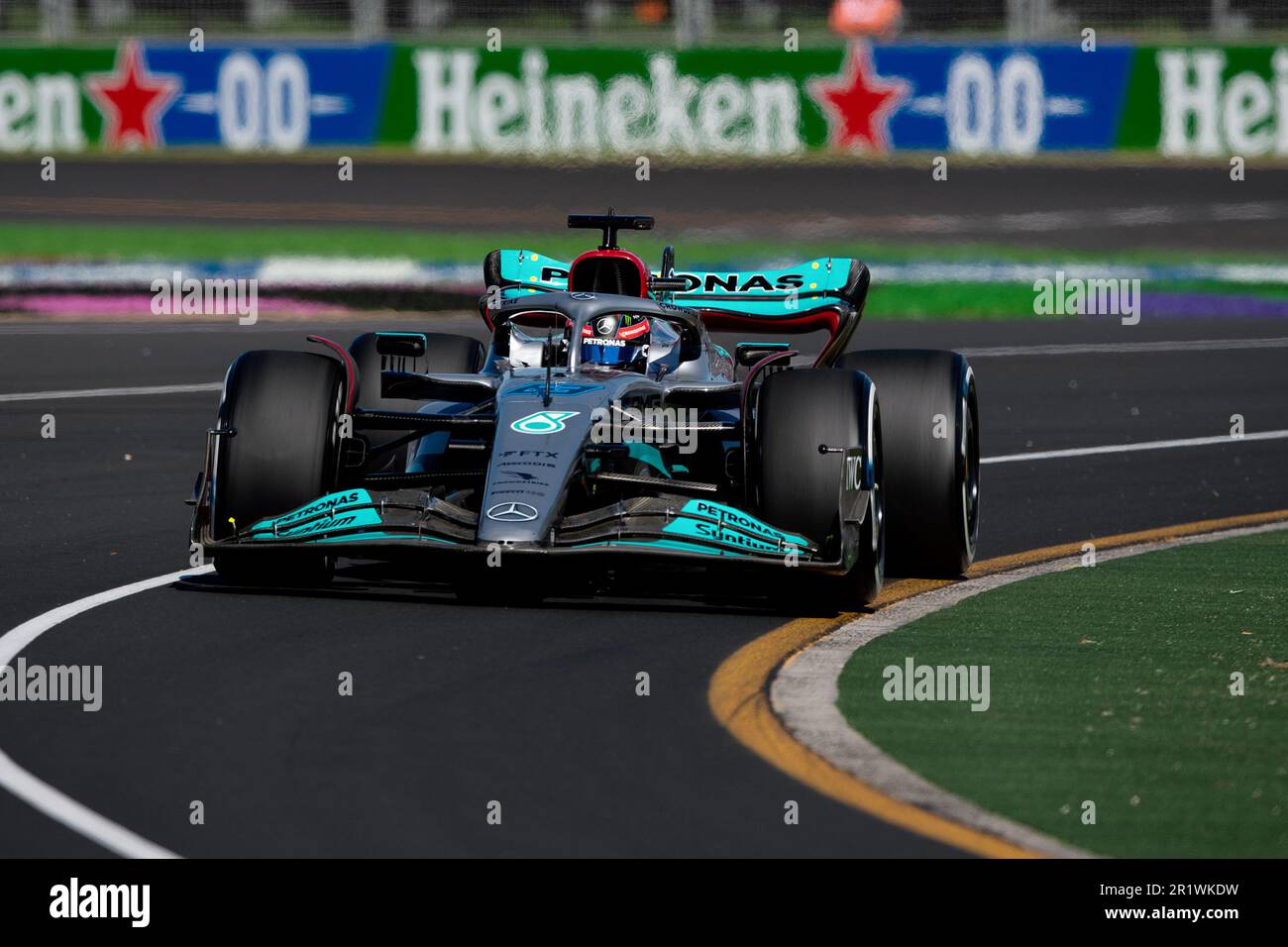 Melbourne, Australia, 8 April, 2022. George Russell (63) of Great Britain and Mercedes AMG Petronas Motorsport during the Australian Formula One Grand Prix at Albert Park on April 08, 2022 in Melbourne, Australia.  Credit: Steven Markham/Speed Media/Alamy Live News Stock Photo