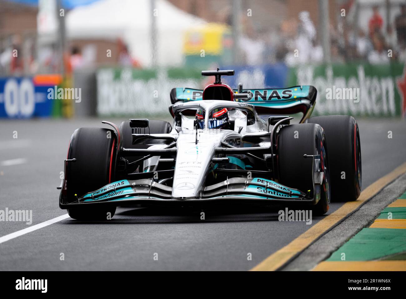 Melbourne, Australia, 9 April, 2022. George Russell (63) of Great Britain and Mercedes AMG Petronas Motorsport during the Australian Formula One Grand Prix at Albert Park on April 09, 2022 in Melbourne, Australia.  Credit: Steven Markham/Speed Media/Alamy Live News Stock Photo